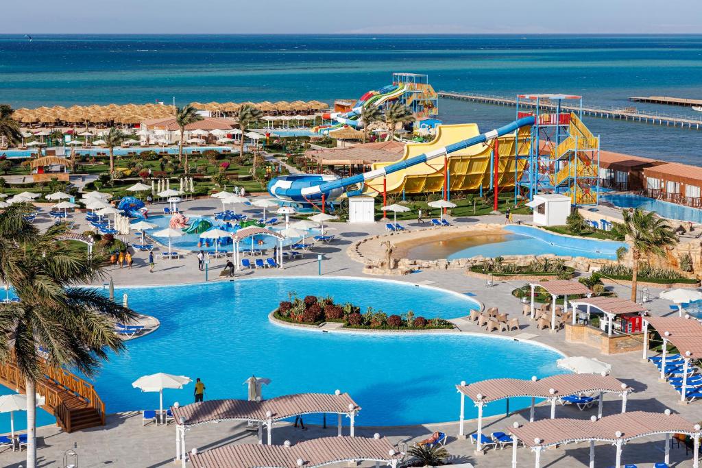 Hurghada  9 nuits :  Sunrise Alora Aqua Park Resort 5*  (Ete 2026)