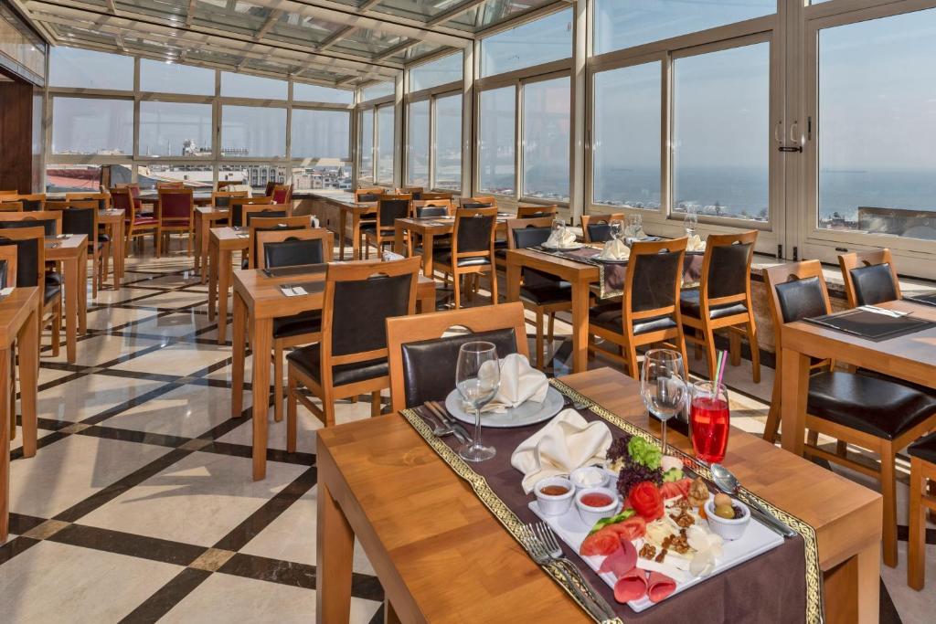 photo ISTANBUL (Ete 2026 ) 07 NUITS / 08 JOURS Hôtel Piya Sport 4*